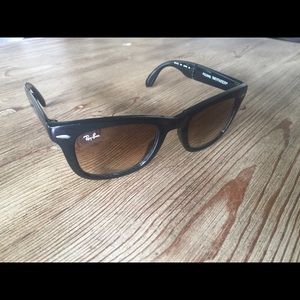 Rayban Folding Wayferers